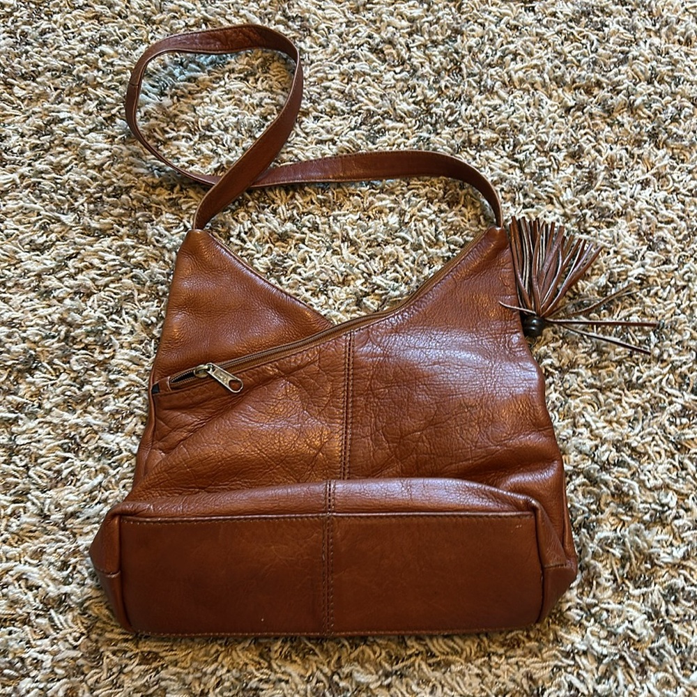 Hobo International Shoulder Bag - Picture 3 of 9
